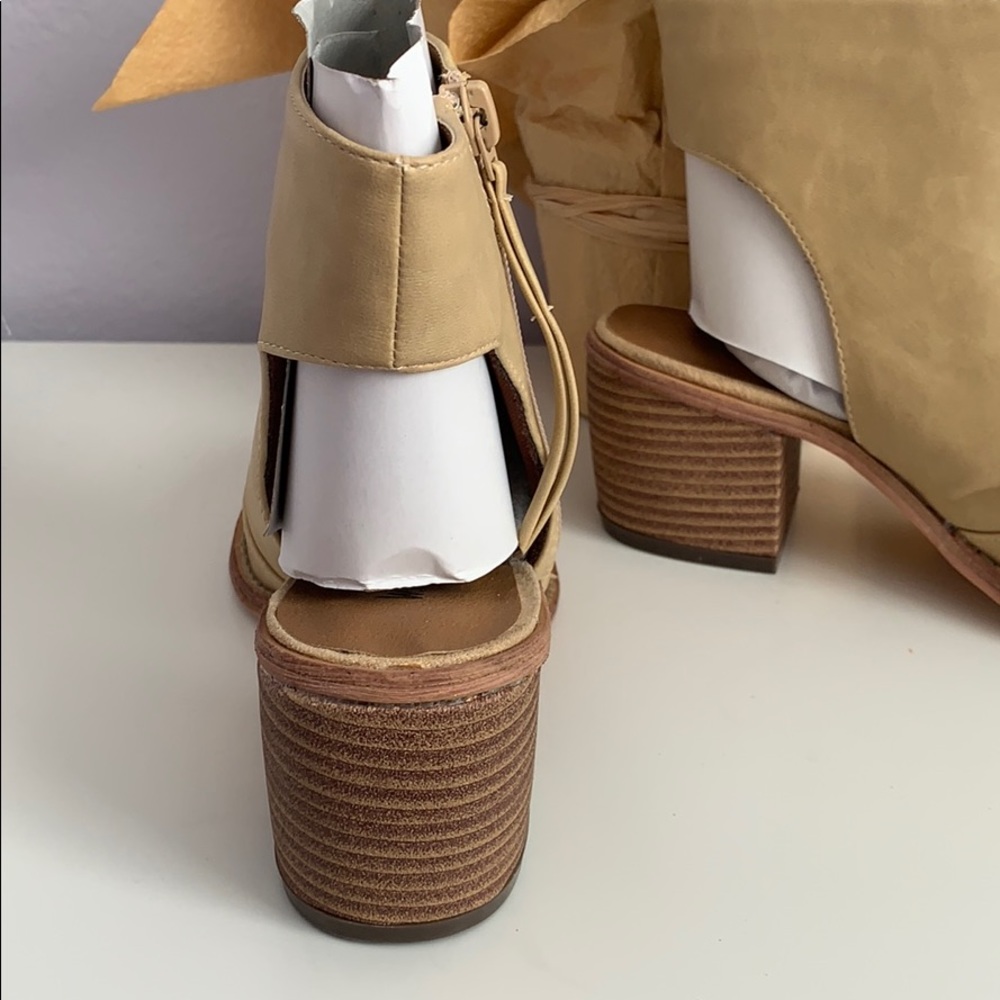 Michael Antonio Mannon Beige Booties - Picture 6 of 6